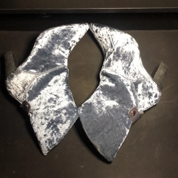 Free people light blue/gray velvet boots - Picture 12 of 15
